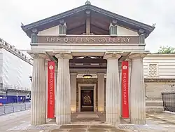 Queen's Gallery, Londen, Engeland, 2002, door John Simpson.
