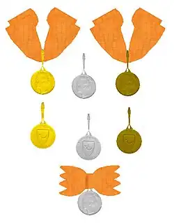de eremedailles in goud, zilver en brons