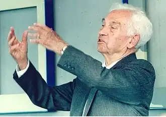 Ernst Mayr in 1994, na ontvangst van een eregraad bij de Universiteit van Konstanz