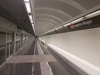 Perror van het metrostation Església Major