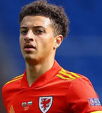 Ampadu namens Wales in september 2020