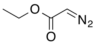 Structuurformule van ethyldiazoacetaat