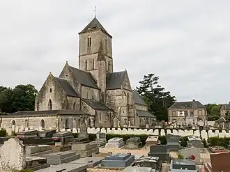Église Notre-Dame met kerhof