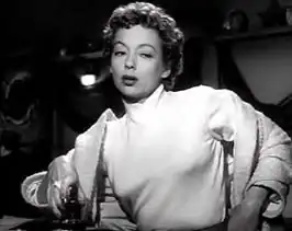 Evelyn Keyes in 99 River Street (1953)