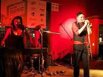 Everybody Was in the French Resistance...Now!