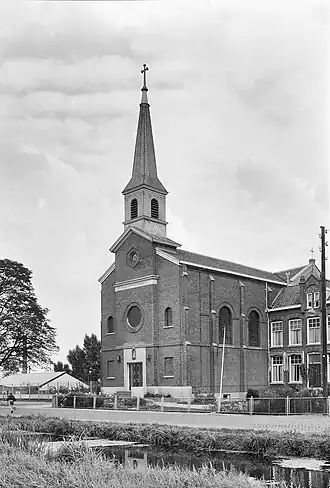 De Visitatiekerk aan de Hoefweg.