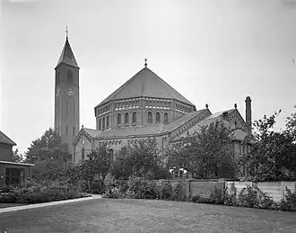 Antonius van Paduakerk in de jaren zeventig