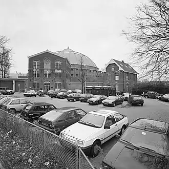 Ingang koepelgevangenis westkant Harmenjansweg