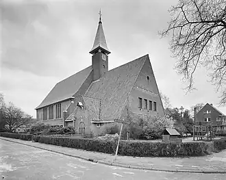 Paasbergkerk aan de Da Costastraat 5 in Arnhem (1932)