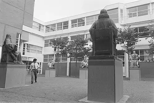 Exterieur gebouw Hoge Raad der Nederlanden 1988