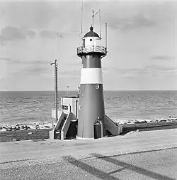 Noorderhoofd met bijgebouw (1991)