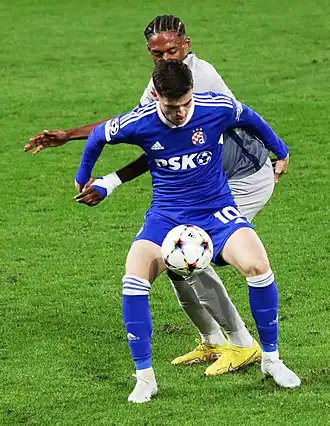 Baturina in 2022 als speler van Dinamo Zagreb