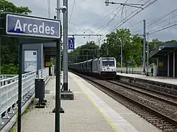 Een passerende goederentrein van de SNCF