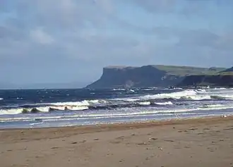 Fair Head gezien vanaf Ballycastle