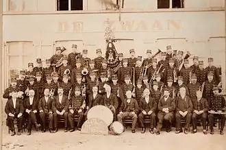 De Koninklijke Fanfare Sint-Cecilia De Zwaan Lichtervelde in 1904