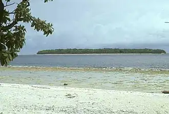 Fana gezien vanaf Sonsorol