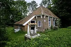 Voormalige arbeiderswoning aan de Zijlvesterweg