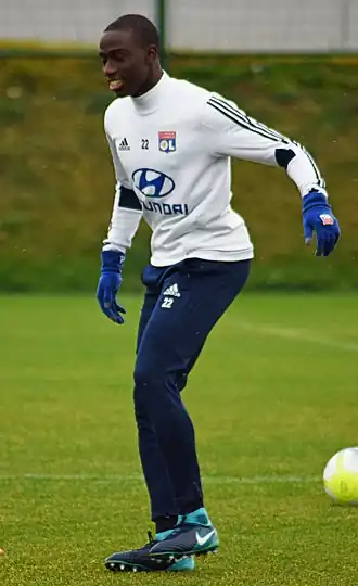 Mendy in 2017 als speler van Olympique Lyon