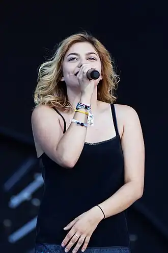 Louane Emera, 2016