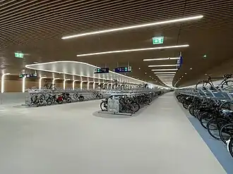 Interieur van de stalling (oostzijde; februari 2023)