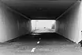 Door de noordelijke oprit loopt sinds 1984 een fietstunnel.[15]