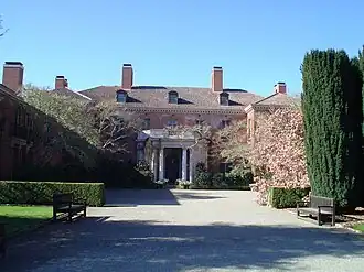 Landhuis Filoli, waar de serie werd opgenomen