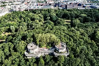 De Flakturm in Volkspark Humboldthain