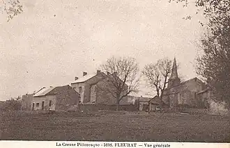 Oude postkaart met zicht op het dorp