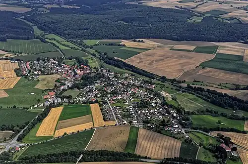 Luchtfoto van Wöbbel vanuit het westen