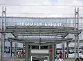 Ingang van de luchthaven