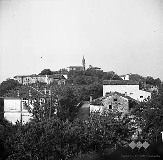 Fojana in 1953