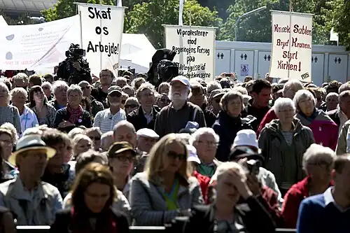 2013 - Demonstraties tegen plannen van de regering