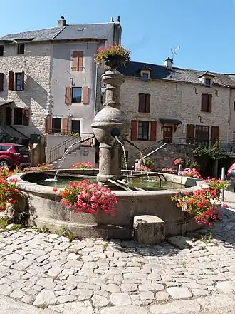 Fontein in Sévérac l'Église