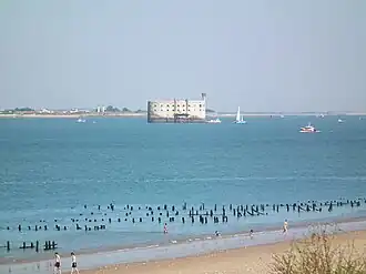 Het fort gezien vanaf het strand van Boyardville (Île d'Oléron)
