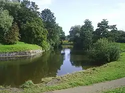 Frontzijde Fort Lunet III bij het Beatrixpark