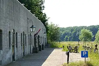 Een fort midden in de natuur
