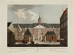 De achterzijde van het Zeemagazijn met de brug naar de werf