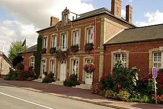 Gemeentehuis (in Fourmetot)