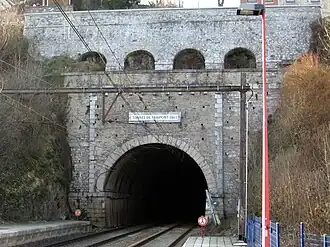 Oostportaal van de tunnel van Fraipont