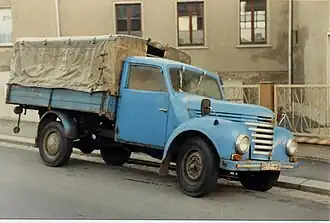 Barkas V901/2 in Dresden, november 1989.