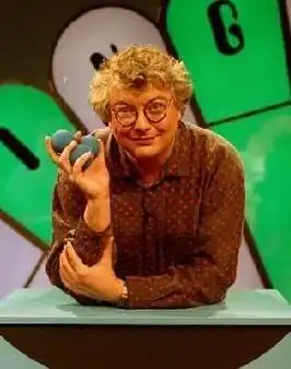 François Boulangé als presentator van Lingo