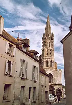 Katholieke kerk Notre-Dame-du-Fort in Étampes