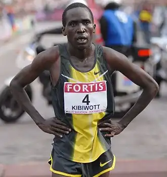 Francis Kibiwott Larabal in 2008 tijdens de CPC-loop