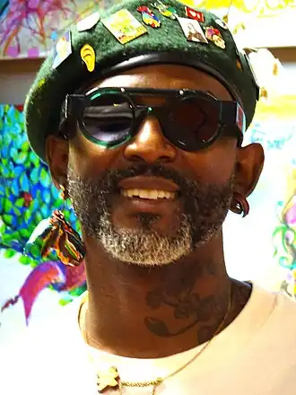 Francis Sling (2024)