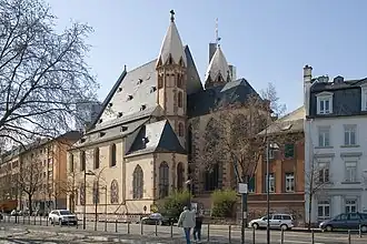 Sint-Leonarduskerk in Frankfurt, 1219 (huidige vorm 16e eeuw)