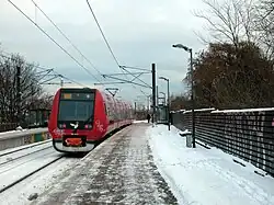 S-togstel van de vierde generatie op bijna hetzelfde punt in 2012.