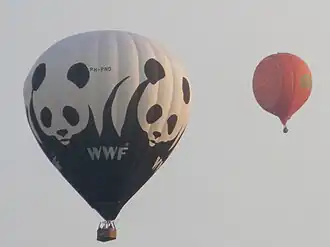 De PH-PND van Ike Visser in 2011 tijdens de Friese Ballonfeesten in Joure