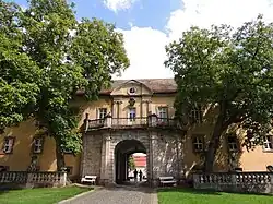 Poortdoorgang binnenplaats