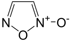 Structuurformule van furoxaan