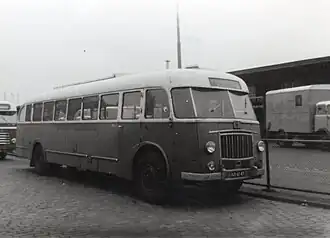 Crossley SD42/1, carrosserie Verheul bouwjaar 1949, GADO 1616, ex KLM-bus
